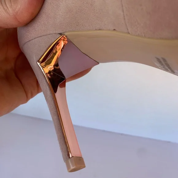 Ted Baker London Gewell Pink Suede Bow Heel Pumps Size 9 - Picture 14 of 15